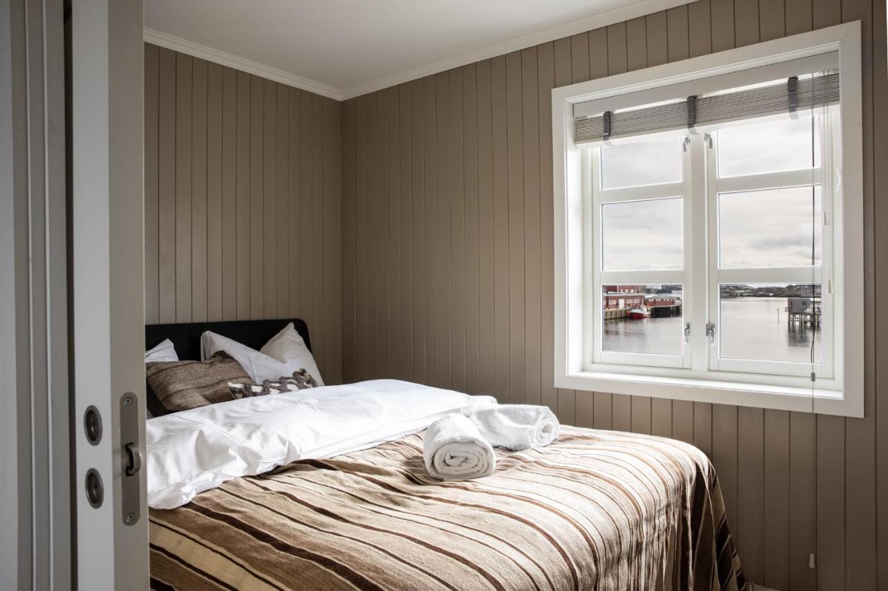 Solsiden Brygge Rorbuer Hotel Ballstad Kültér fotó