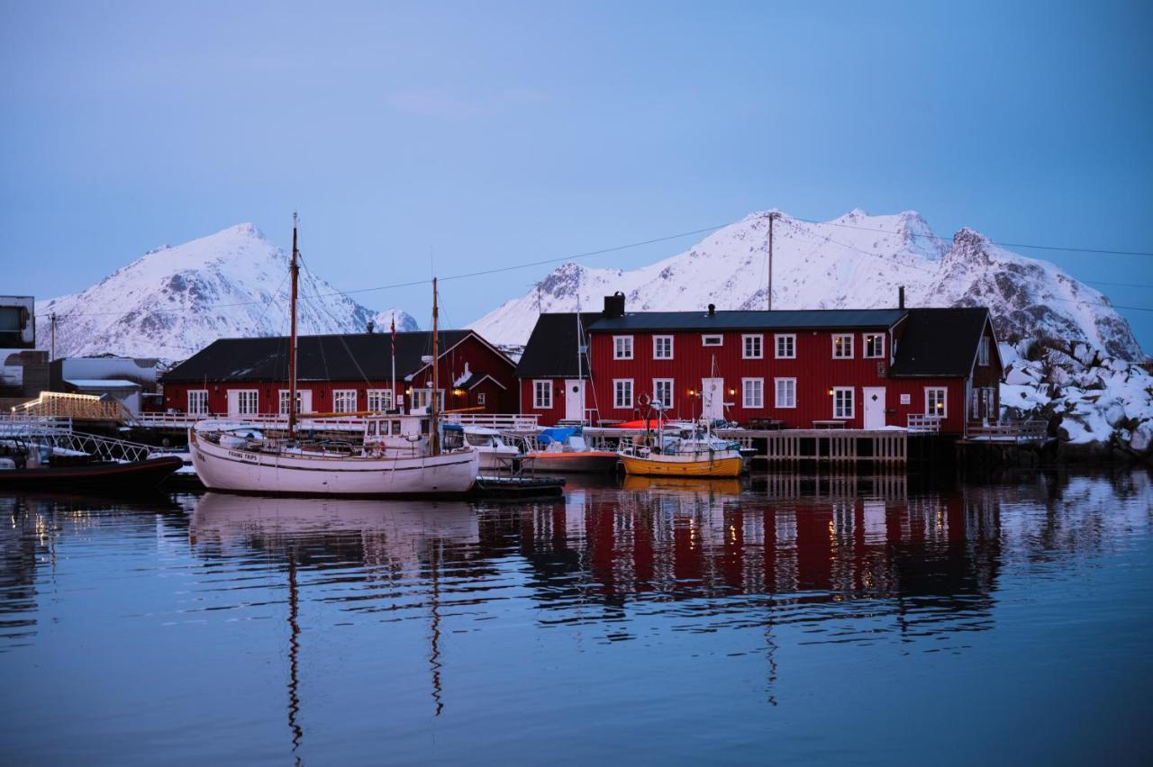 Solsiden Brygge Rorbuer Hotel Ballstad Kültér fotó